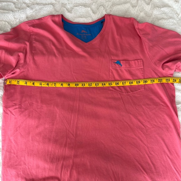 Tommy Bahama Coral Short Sleeve V-Neck Tee XL - Picture 5 of 6